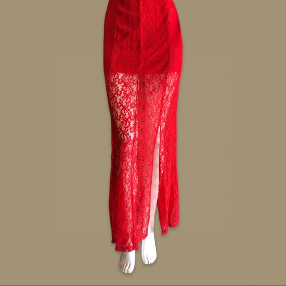 ⚜️ Nikibiki Lace High-Low Cut-Out Waist Maxi Dress ⚜️ - Picture 7 of 9